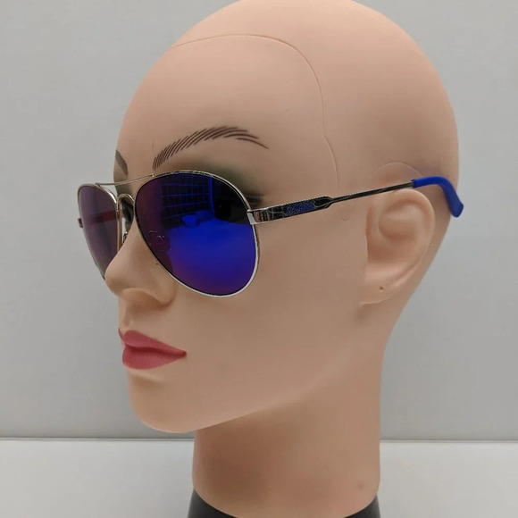 🕶️Guess GU7228 SI-4 Sunglasses 57/14 135 /KAG506🕶️ - Picture 7 of 7